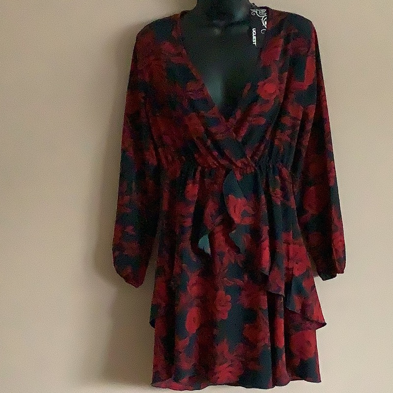 Uguest Brand New Dress
